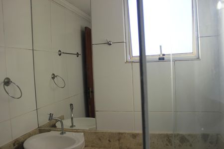 Apartamento para alugar com 53m², 2 quartos e sem vagaBanheiro