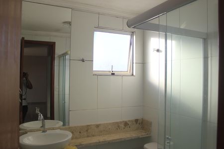 Apartamento para alugar com 53m², 2 quartos e sem vagaBanheiro