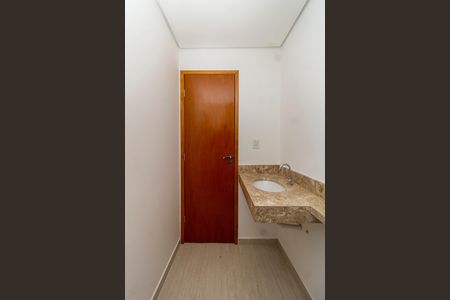 Apartamento à venda com 38m², 2 quartos e sem vaga Apartamento à venda com 38m², 2 quartos e sem vagaBanheiro