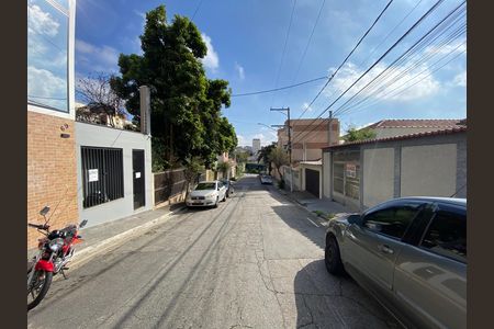 Apartamento à venda com 36m², 2 quartos e sem vaga Apartamento à venda com 36m², 2 quartos e sem vagaVista da Rua