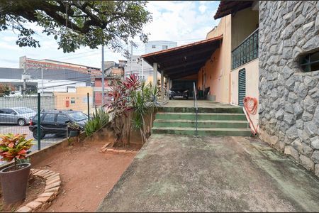 Casa à venda com 1500m², 5 quartos e 5 vagas