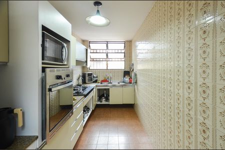 Casa à venda com 1500m², 5 quartos e 5 vagas