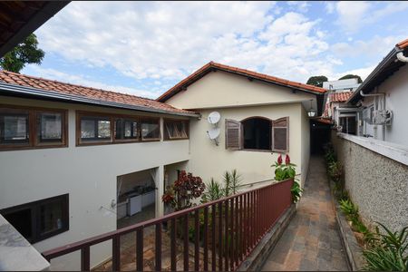 Casa à venda com 1500m², 5 quartos e 5 vagas