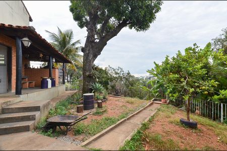 Casa à venda com 1500m², 5 quartos e 5 vagas