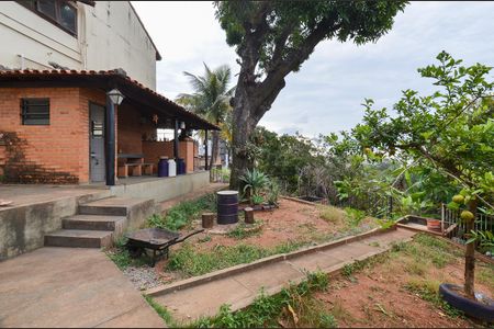 Casa à venda com 1500m², 5 quartos e 5 vagas