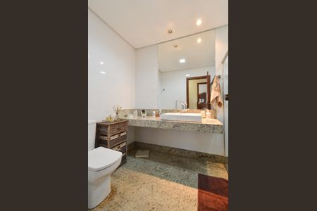 Casa à venda com 1500m², 5 quartos e 5 vagas