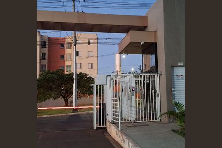 Apartamento para alugar com 44m², 2 quartos e 1 vagaFachada