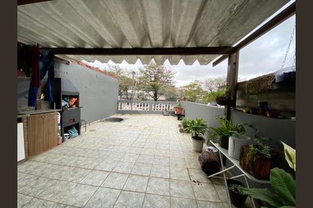 Casa à venda com 2 quartos, 145m² em Limão, São Paulo