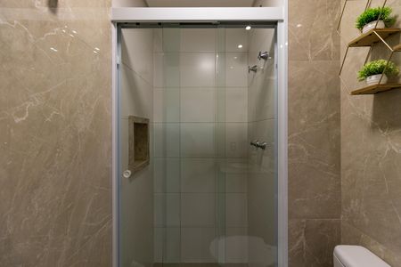 Apartamento à venda com 67m², 2 quartos e 2 vagas Apartamento à venda com 67m², 2 quartos e 2 vagasBanheiro