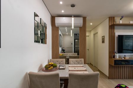 Apartamento à venda com 67m², 2 quartos e 2 vagas Apartamento à venda com 67m², 2 quartos e 2 vagasSala de Jantar