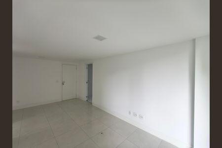 Apartamento para alugar com 2 quartos, 69m² em Jacarepaguá, Rio de Janeiro