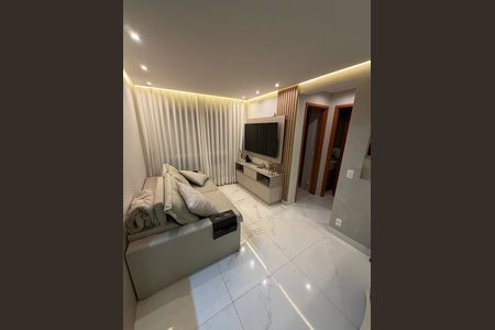 Apartamento à venda com 46m², 2 quartos e 1 vaga Apartamento à venda com 46m², 2 quartos e 1 vagaSala
