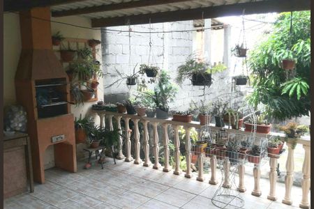 Casa à venda com 2 quartos, 100m² em Vila Mazzei, São Paulo