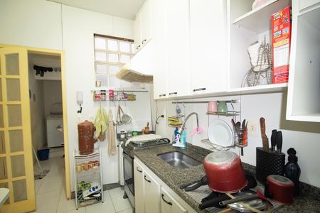 Apartamento para alugar com 100m², 3 quartos e 2 vagas Apartamento para alugar com 100m², 3 quartos e 2 vagasCozinha
