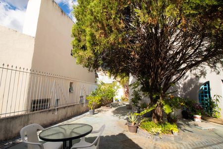 Apartamento para alugar com 100m², 3 quartos e 2 vagas Apartamento para alugar com 100m², 3 quartos e 2 vagasÁrea comum - Churrasqueira