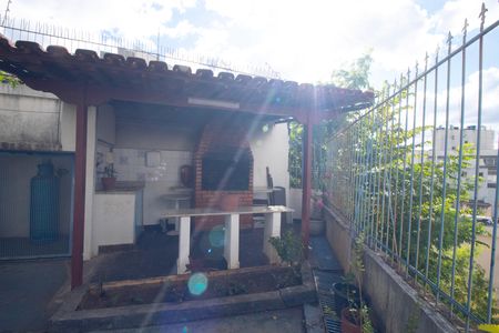 Apartamento para alugar com 100m², 3 quartos e 2 vagas Apartamento para alugar com 100m², 3 quartos e 2 vagasÁrea comum - Churrasqueira