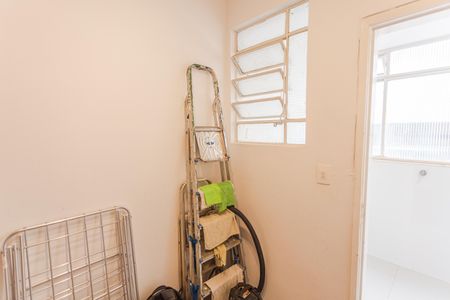 Apartamento à venda com 121m², 3 quartos e 1 vaga Apartamento à venda com 121m², 3 quartos e 1 vagaQuarto de Serviço