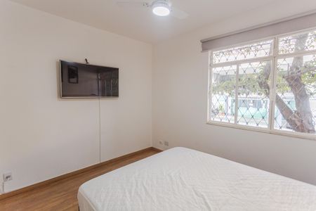 Apartamento à venda com 121m², 3 quartos e 1 vaga Apartamento à venda com 121m², 3 quartos e 1 vagaSuíte