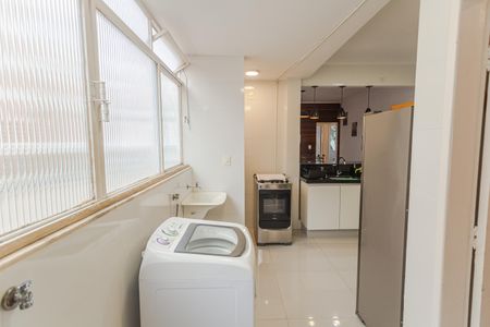 Apartamento à venda com 121m², 3 quartos e 1 vaga Apartamento à venda com 121m², 3 quartos e 1 vagaÁrea de Serviço