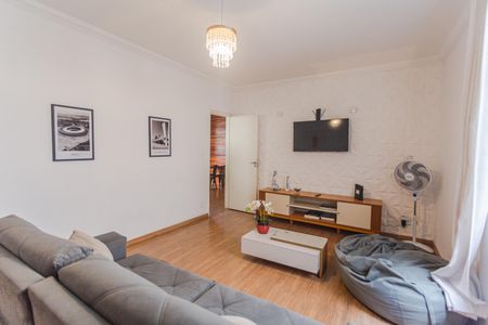 Apartamento à venda com 121m², 3 quartos e 1 vaga Apartamento à venda com 121m², 3 quartos e 1 vagaSala