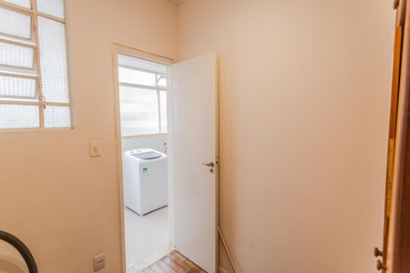 Apartamento à venda com 121m², 3 quartos e 1 vaga Apartamento à venda com 121m², 3 quartos e 1 vagaQuarto de Serviço