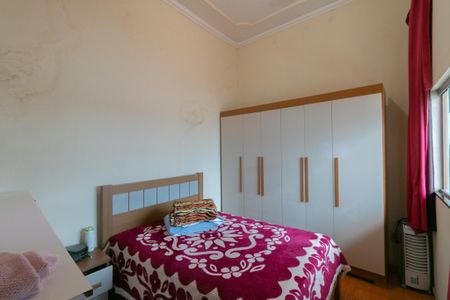 Casa à venda com 90m², 3 quartos e sem vaga