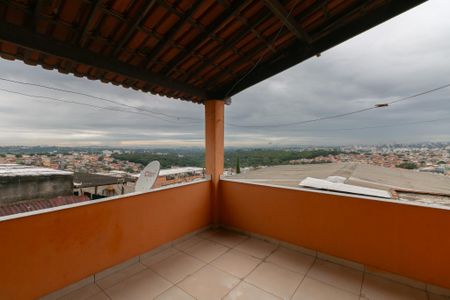 Casa à venda com 90m², 3 quartos e sem vaga