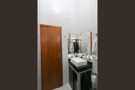 Casa à venda com 90m², 3 quartos e sem vaga