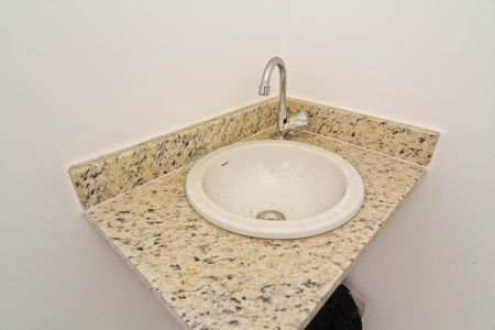 Apartamento à venda com 39m², 2 quartos e sem vagaBanheiro