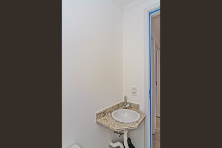 Apartamento à venda com 39m², 2 quartos e sem vaga Apartamento à venda com 39m², 2 quartos e sem vagaBanheiro