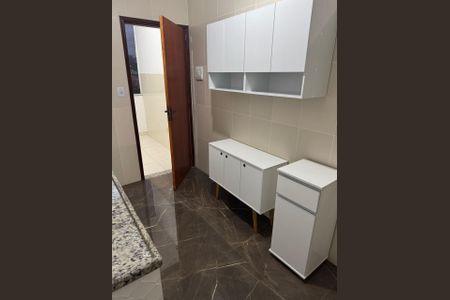 Apartamento para alugar com 49m², 1 quarto e 2 vagas Apartamento para alugar com 49m², 1 quarto e 2 vagasCozinha
