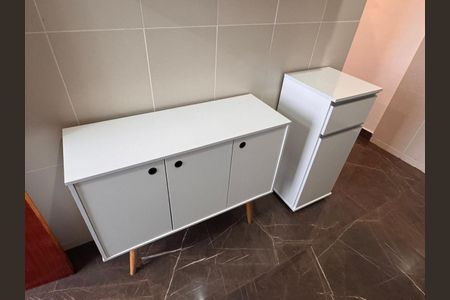 Cozinha de apartamento para alugar com 1 quarto, 49m² em Guaratiba, Maricá