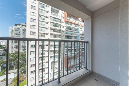 Varanda de kitnet/studio à venda com 1 quarto, 30m² em Vila Cordeiro, São Paulo