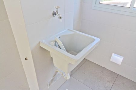 Apartamento à venda com 41m², 2 quartos e sem vagaCozinha e Área de Serviço