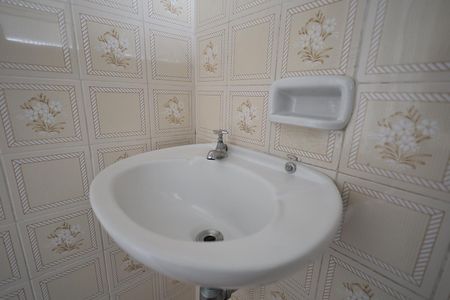 Casa para alugar com 100m², 2 quartos e sem vaga Casa para alugar com 100m², 2 quartos e sem vagaBanheiro 2