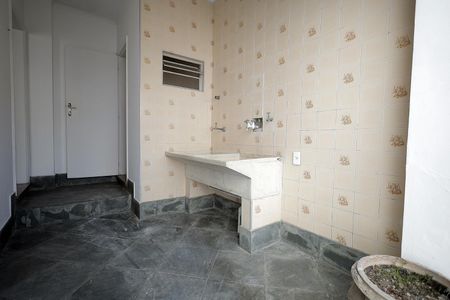 Casa para alugar com 100m², 2 quartos e sem vaga Casa para alugar com 100m², 2 quartos e sem vagaÁrea de Serviço