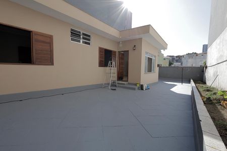 Casa para alugar com 100m², 2 quartos e sem vaga Casa para alugar com 100m², 2 quartos e sem vagaQuintal