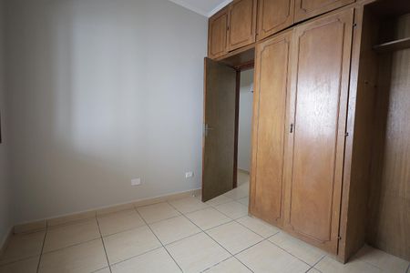 Casa para alugar com 100m², 2 quartos e sem vaga Casa para alugar com 100m², 2 quartos e sem vagaQuarto 1