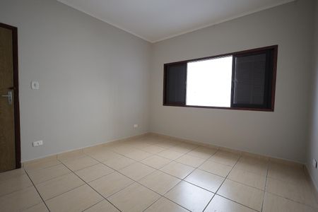 Casa para alugar com 100m², 2 quartos e sem vaga Casa para alugar com 100m², 2 quartos e sem vagaQuarto 2