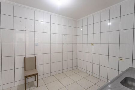 Casa para alugar com 70m², 2 quartos e 1 vaga