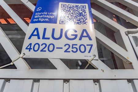 Casa para alugar com 70m², 2 quartos e 1 vaga Casa para alugar com 70m², 2 quartos e 1 vagaPlaca código