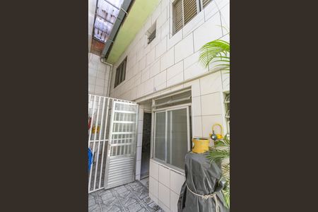 Casa para alugar com 70m², 2 quartos e 1 vaga Casa para alugar com 70m², 2 quartos e 1 vagaEntrada