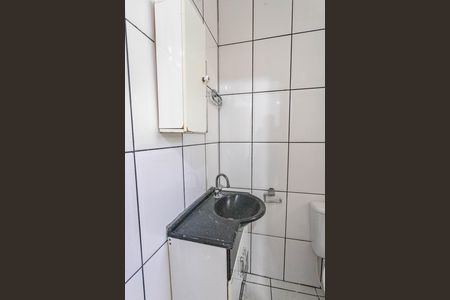 Casa para alugar com 70m², 2 quartos e 1 vaga Casa para alugar com 70m², 2 quartos e 1 vagaBanheiro de serviço