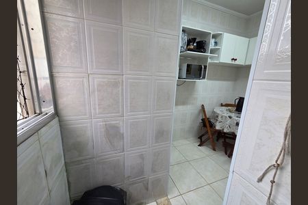 Apartamento para alugar com 65m², 2 quartos e 1 vagaÁrea de Serviço