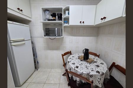 Apartamento para alugar com 65m², 2 quartos e 1 vagaCozinha