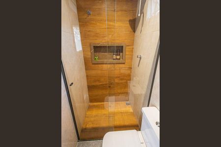 banheiro de casa para alugar com 1 quarto, 35m² em Jardim Guanabara, Belo Horizonte