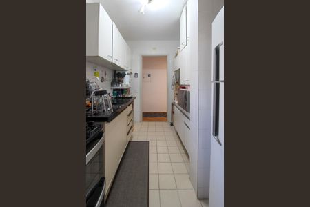 Apartamento à venda com 76m², 2 quartos e 1 vaga Apartamento à venda com 76m², 2 quartos e 1 vagaCozinha