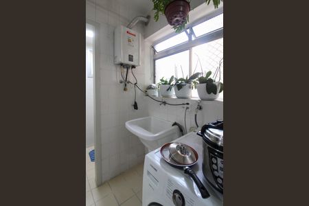 Apartamento à venda com 76m², 2 quartos e 1 vaga Apartamento à venda com 76m², 2 quartos e 1 vagaÁrea de Serviço