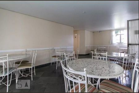 Apartamento à venda com 76m², 2 quartos e 1 vaga Apartamento à venda com 76m², 2 quartos e 1 vagaSalão de Festas
