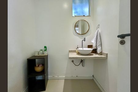 Casa para alugar com 450m², 3 quartos e 5 vagasLavabo